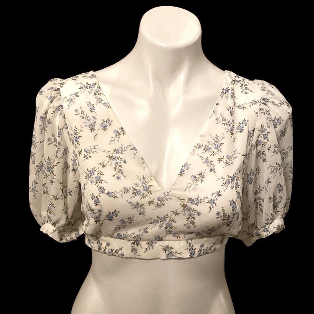 Hello Molly Women’s Ivory Pastel Ditzy Floral Puff Sleeve  Crop Top Size 4 Small